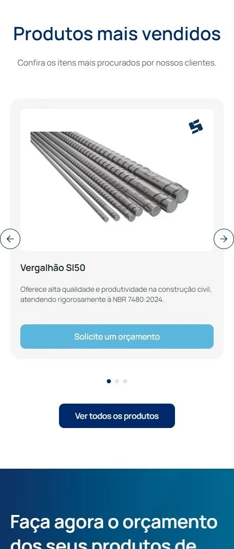 Tela do site no celular com a vitrine de produtos mais vendidos, o Vergalhão SI50 em destaque com a menção à NBR 7480:2024 e o botão Solicite um orçamento.